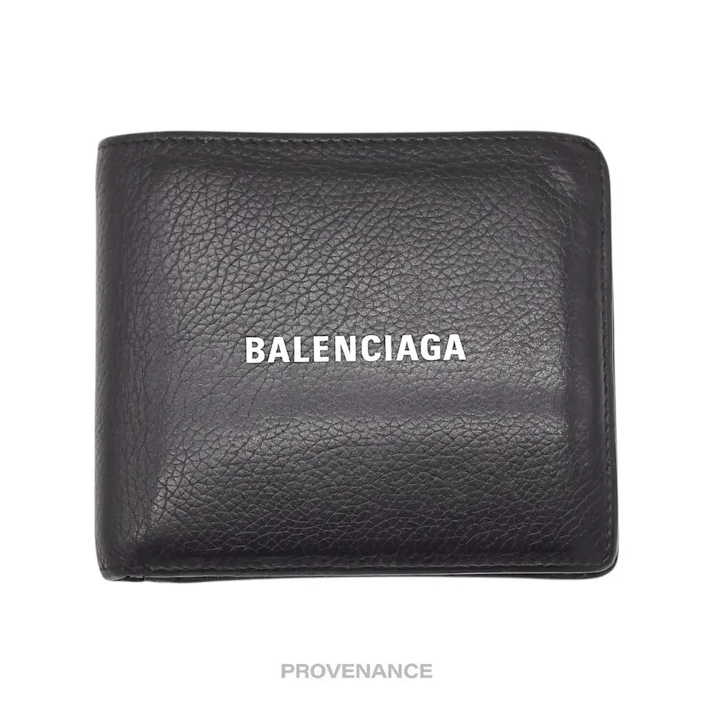 🔴 Balenciaga Logo Bifold Wallet - Black Leather